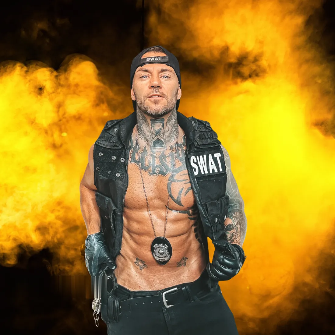 Calvin Flames als SWAT