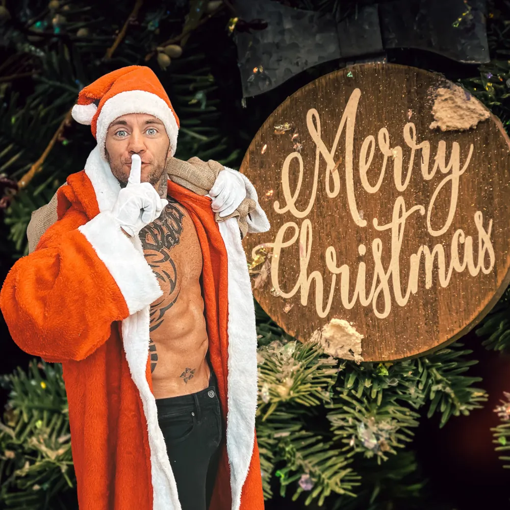 Calvin Flames als Weihnachtsmann